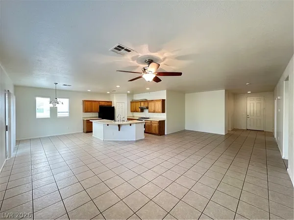 $1,950 | Undisclosed Address, North Las Vegas, NV 89032