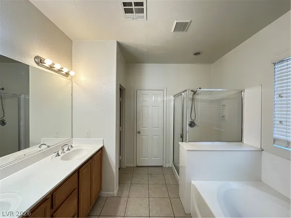 $1,950 | Undisclosed Address, North Las Vegas, NV 89032