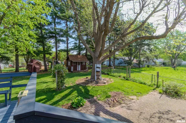 $169,900 | 1812 Columbus Drive, Pekin, IL 61554