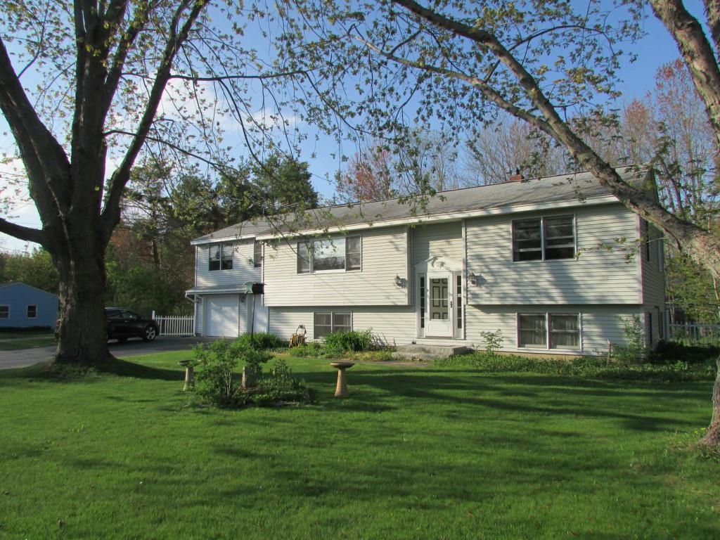 22 Foreside Road Topsham, ME 04086 - Photo 1 of 35 Photo