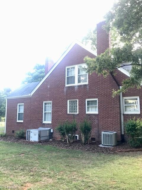 6450 Jordan Road Ramseur, NC 27316 - Photo 7 of 38 left side