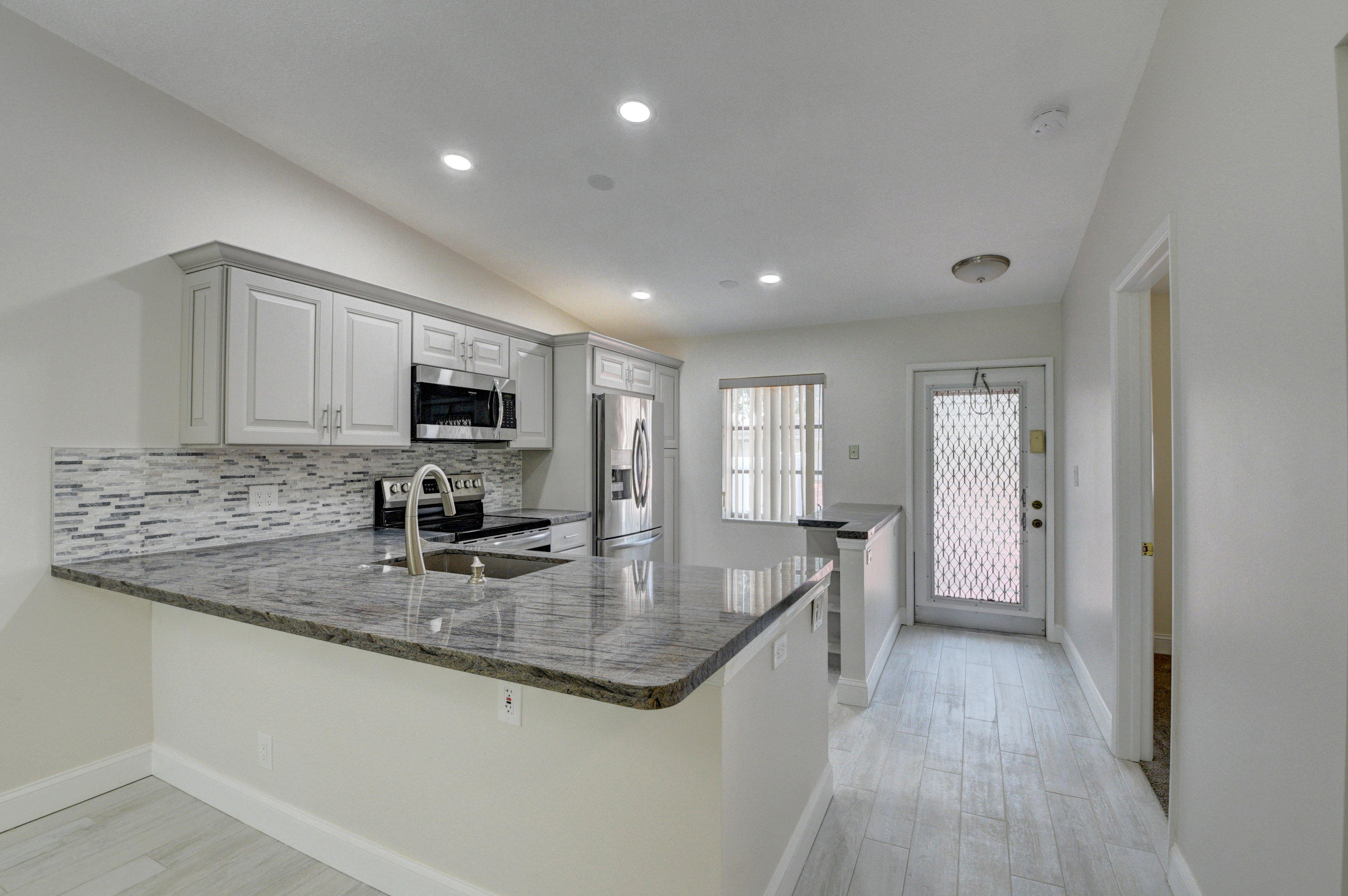 8601 Dreamside Lane Boca Raton, FL 33496 - Photo 1 of 30 Kitchen