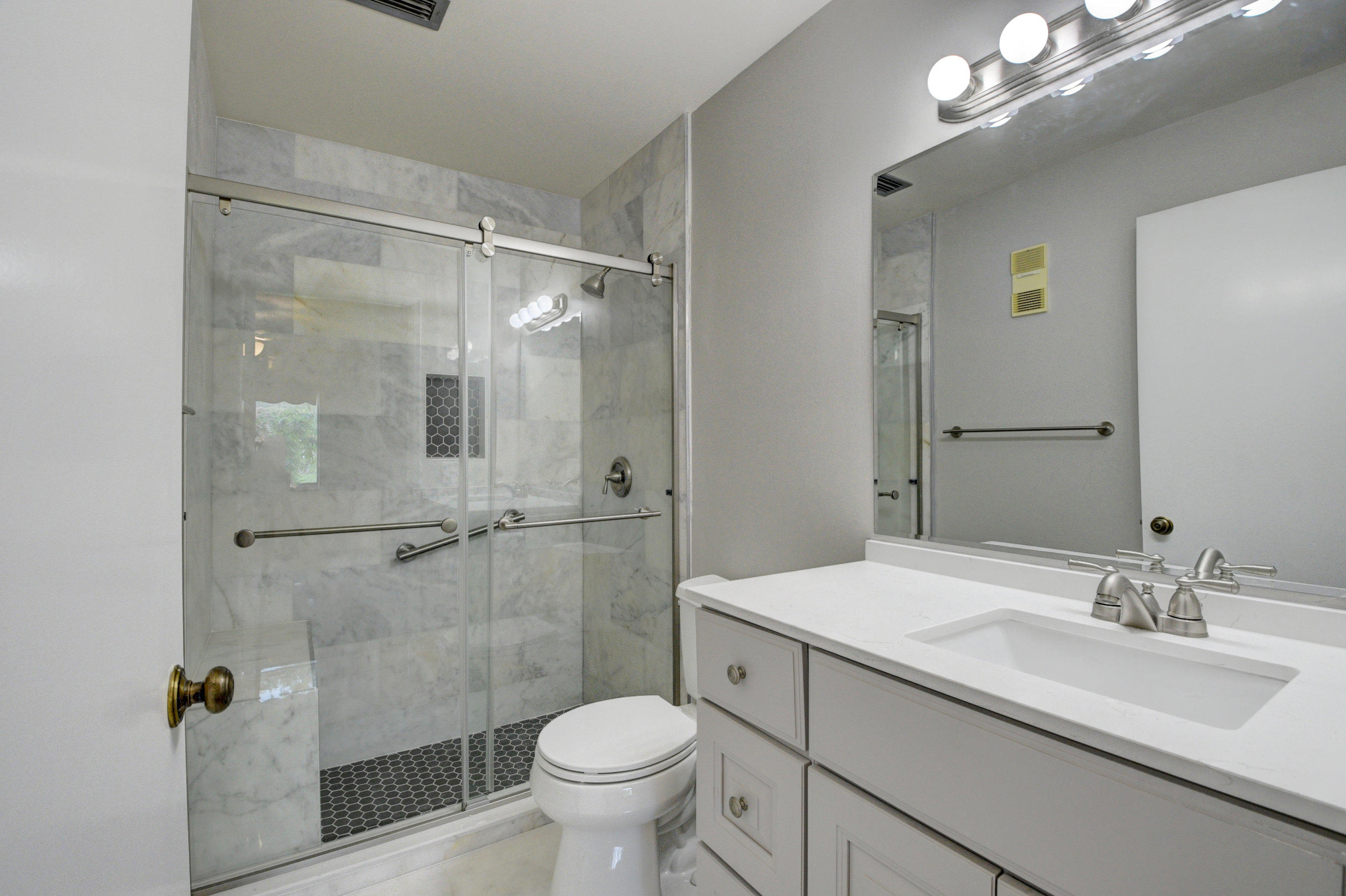 8601 Dreamside Lane Boca Raton, FL 33496 - Photo 4 of 30 Master Bed