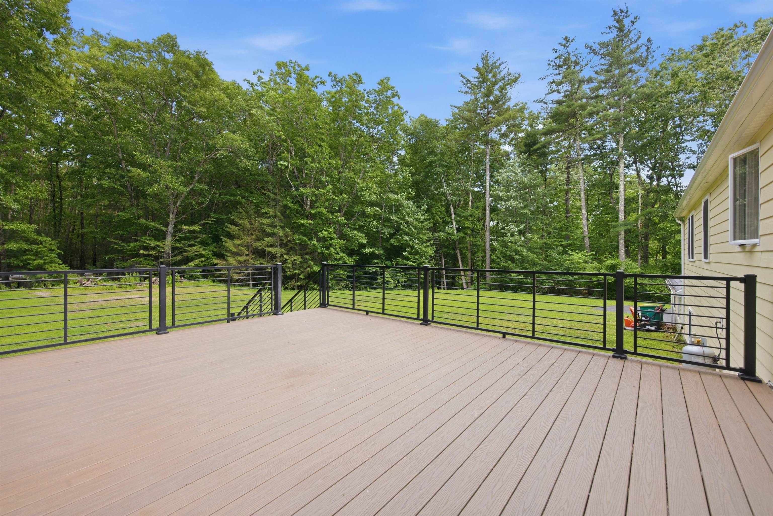 3 Ridgewood Drive Kingston, NH 03848 - Photo 55 of 59