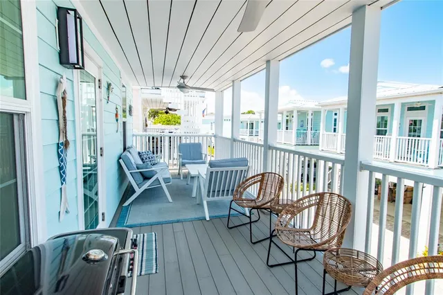 $2,950 | 375 Northeast Wharf Way, Jensen Beach, FL 34957