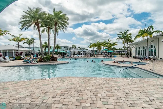 $2,950 | 375 Northeast Wharf Way, Jensen Beach, FL 34957