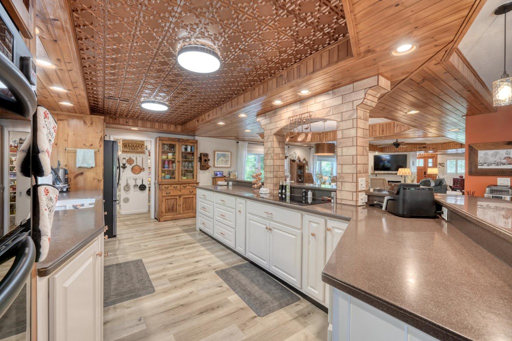 710 Town Mountain Road Hayesville, NC 28904 - Photo 36 of 68