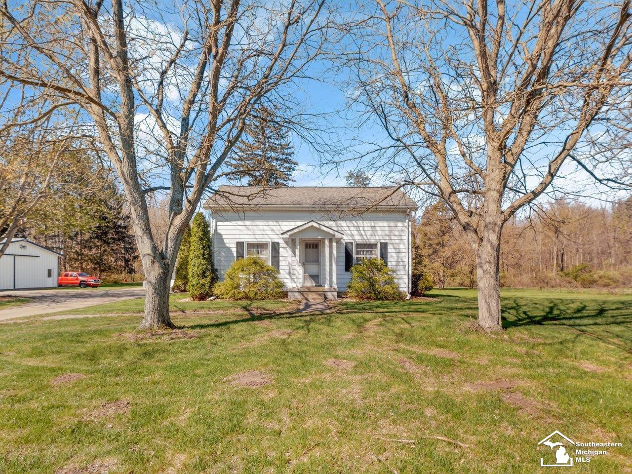 10757 Summerfield Road Temperance, MI 48182 - Photo 3 of 66