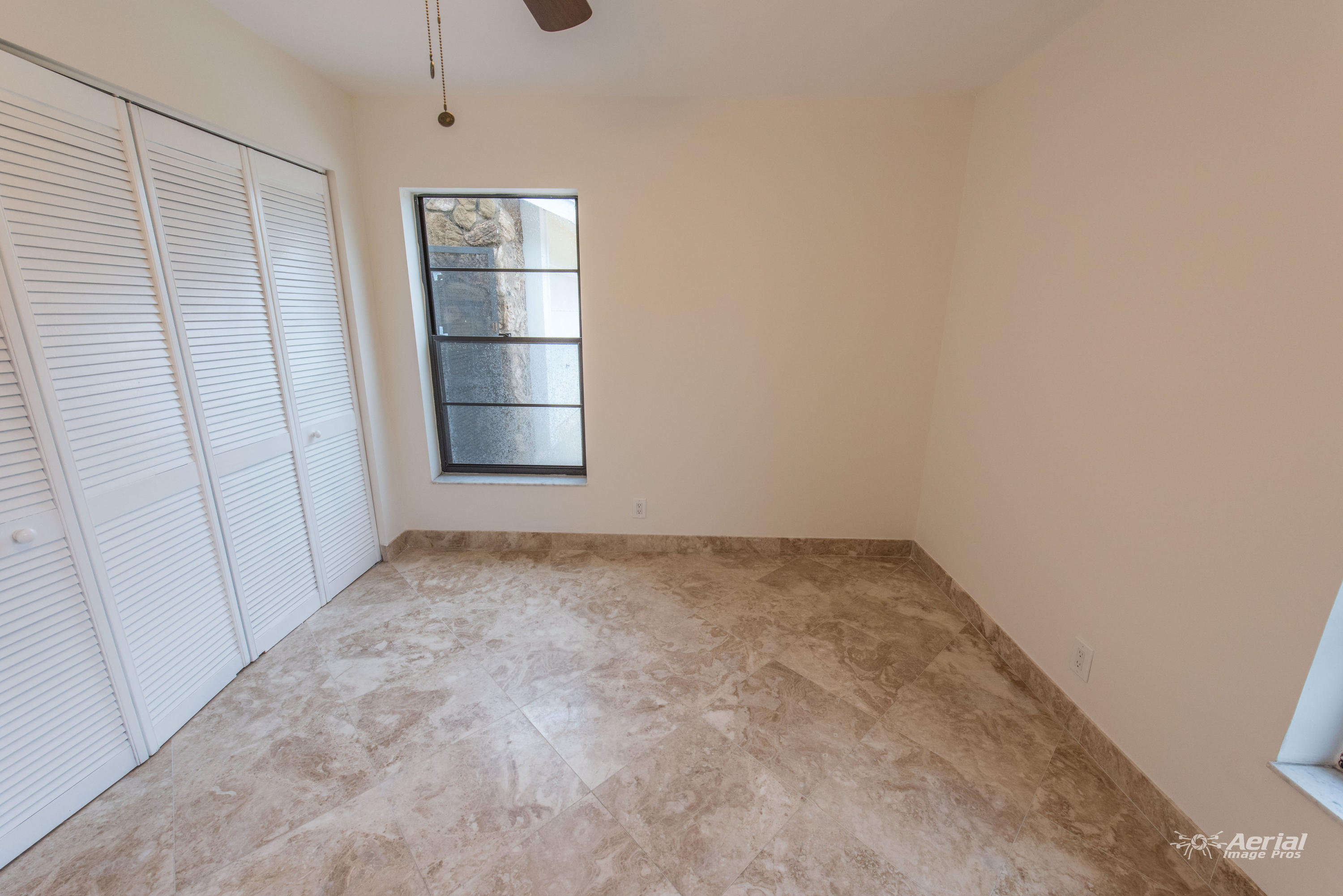 21091 Woodspring Avenue Boca Raton, FL 33428 - Photo 17 of 41 AIP_3959