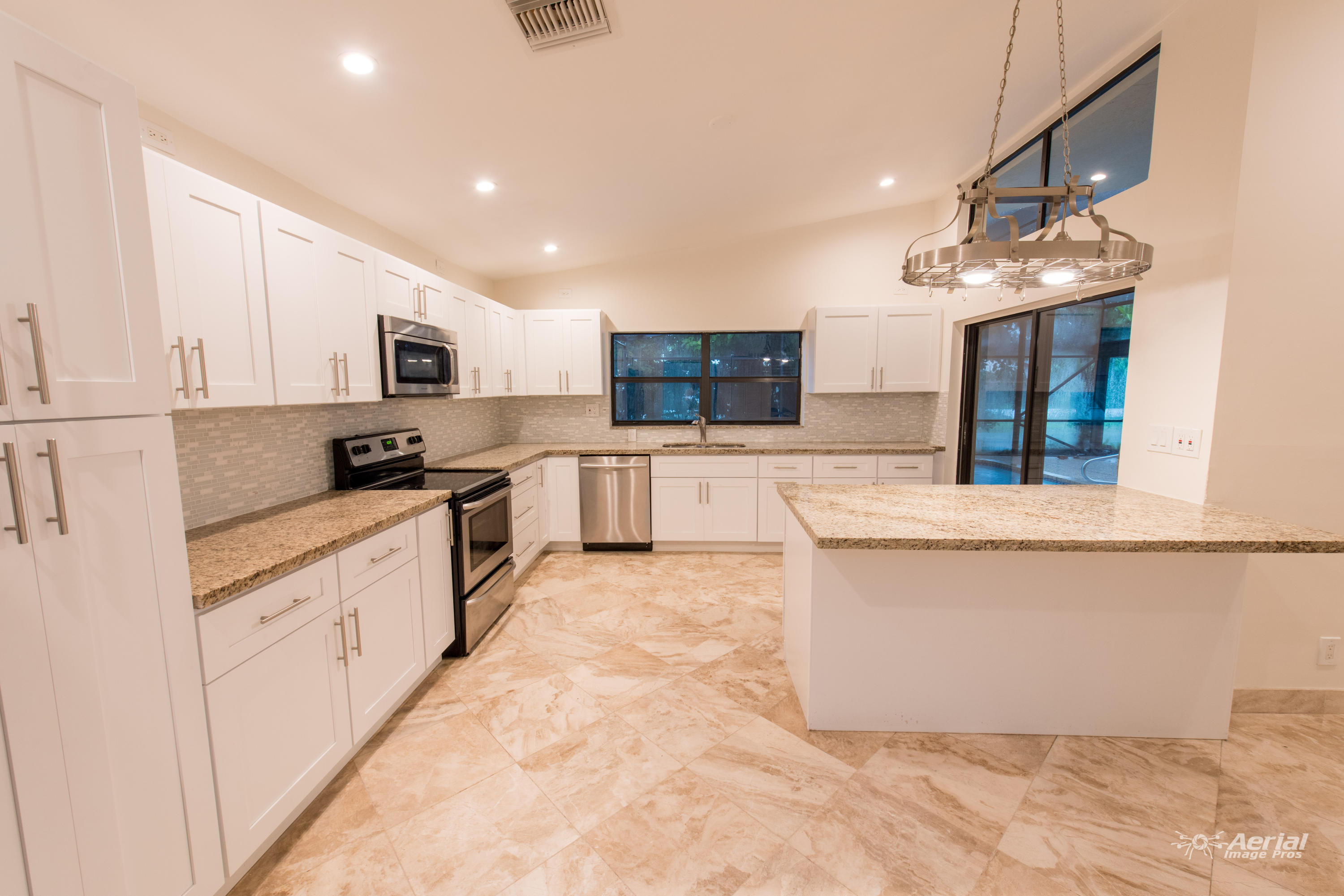 21091 Woodspring Avenue Boca Raton, FL 33428 - Photo 20 of 41 AIP_3925