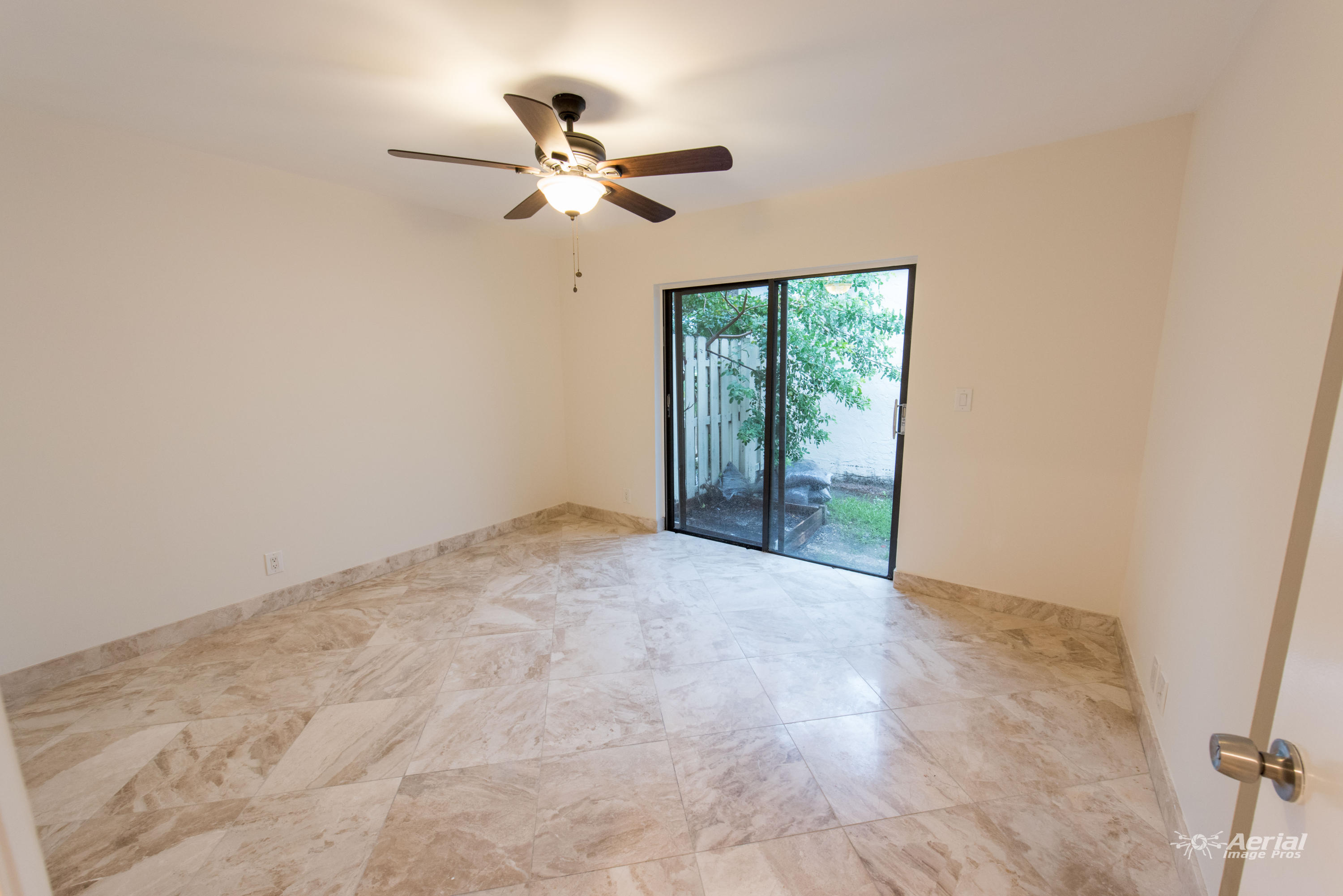 21091 Woodspring Avenue Boca Raton, FL 33428 - Photo 28 of 41 AIP_3952