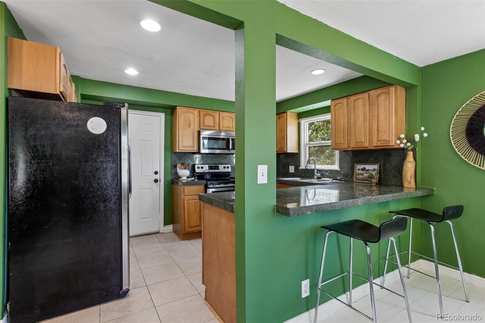 5000 Tejon Street Denver, CO 80221 - Photo 8 of 24