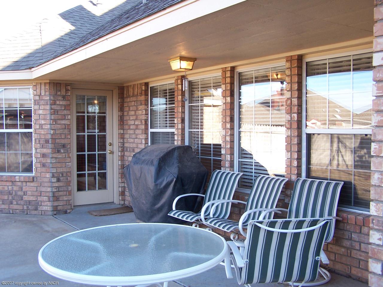 7010 Rochelle Lane Amarillo, TX 79109 - Photo 9 of 9 Covered Patio