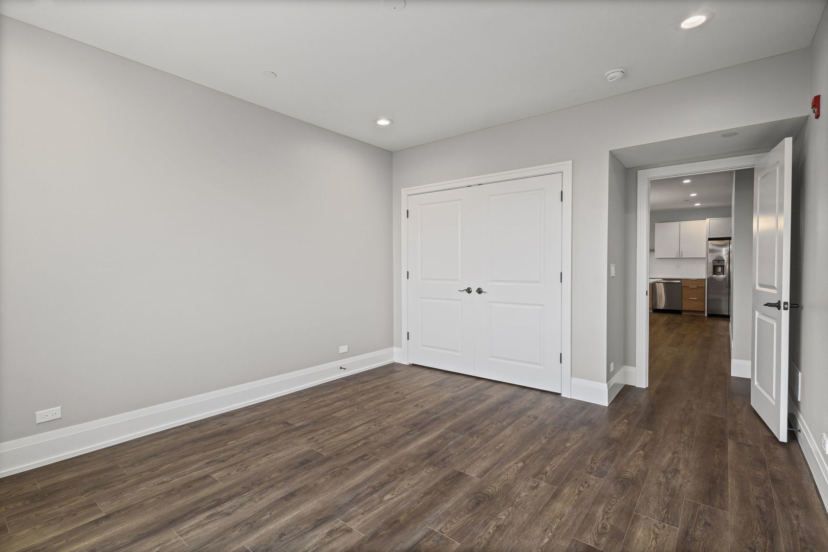 1036 Lake Street, Unit 4S Oak Park, IL 60301 - Photo 24 of 29 wooden floor in an empty room