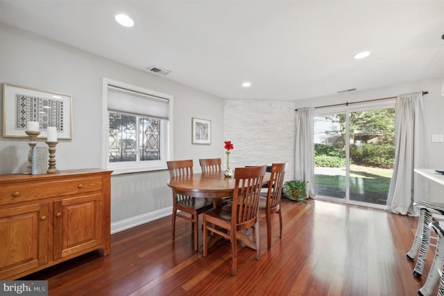 $427,500 | 2101 Bryn Mawr Place, Ardmore, PA 19003