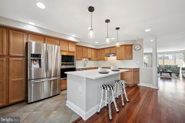 $427,500 | 2101 Bryn Mawr Place, Ardmore, PA 19003