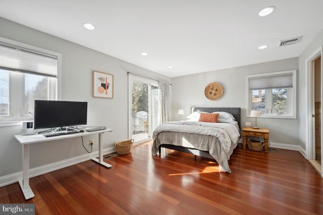 $427,500 | 2101 Bryn Mawr Place, Ardmore, PA 19003