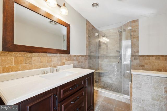 $427,500 | 2101 Bryn Mawr Place, Ardmore, PA 19003