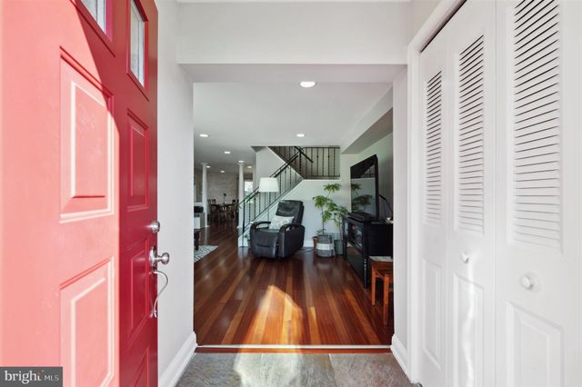 $427,500 | 2101 Bryn Mawr Place, Ardmore, PA 19003