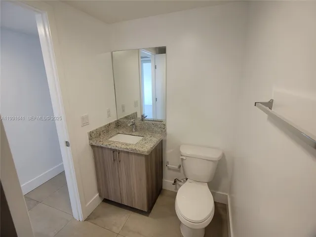 $2,300 | 6001 West Flagler Street, Unit 501, Miami, FL 33144
