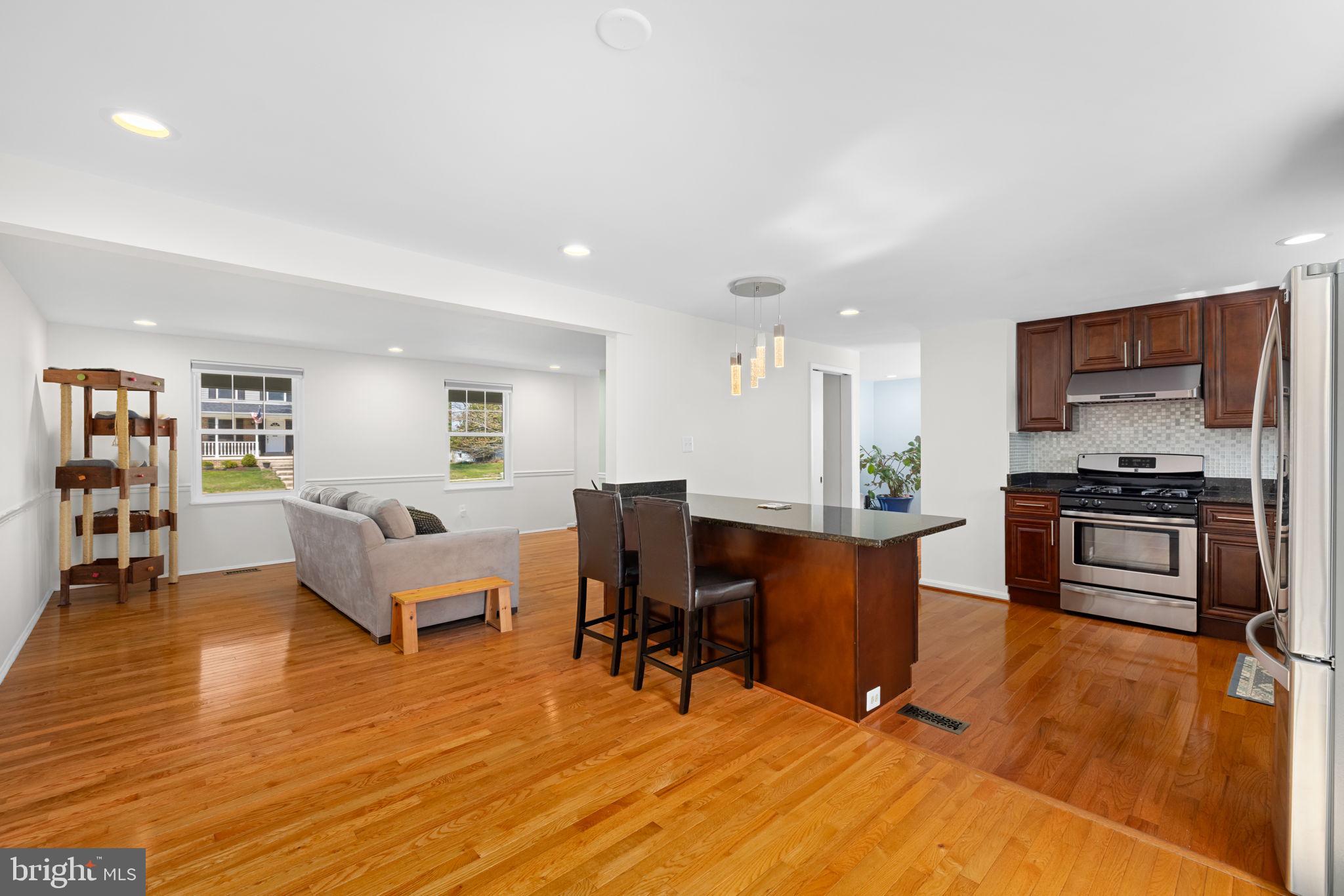 1421 Colesberg Street Silver Spring, MD 20905 - Photo 7 of 41 Kitchen