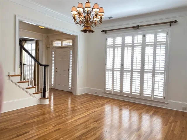 $895,000 | 2133 Lucerne Lane Southeast, Smyrna, GA 30080