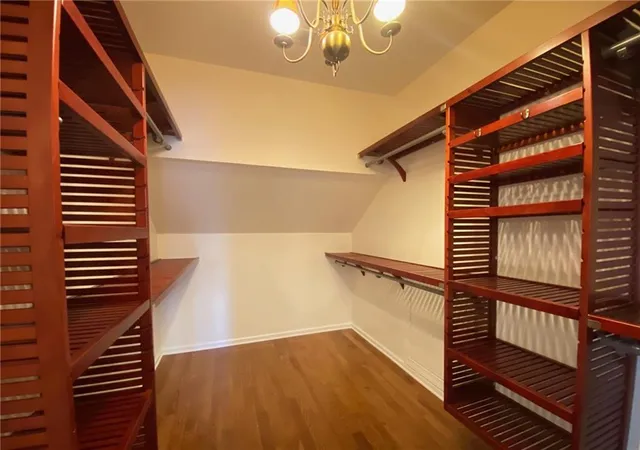 $895,000 | 2133 Lucerne Lane Southeast, Smyrna, GA 30080