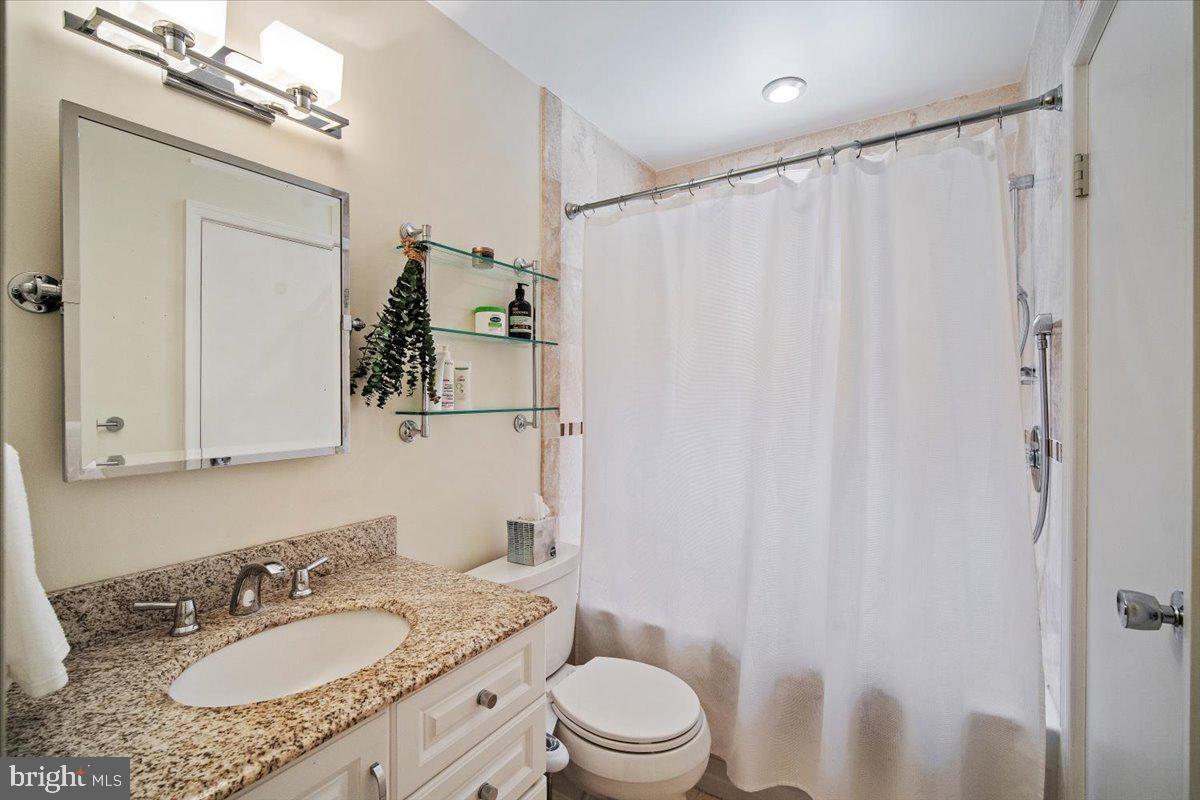 4010 Delancy Drive Silver Spring, MD 20906 - Photo 16 of 31 Double Entry - Full Bathroom