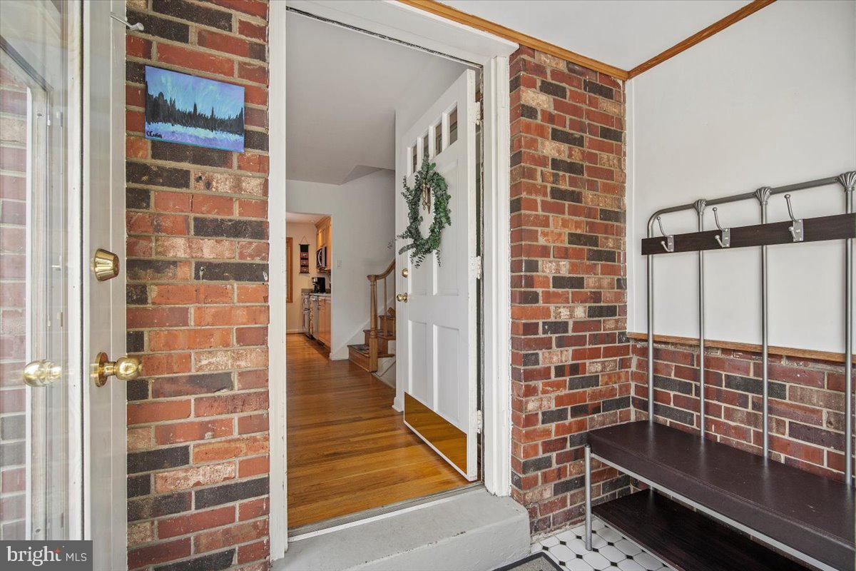 4010 Delancy Drive Silver Spring, MD 20906 - Photo 2 of 31 Vestibule