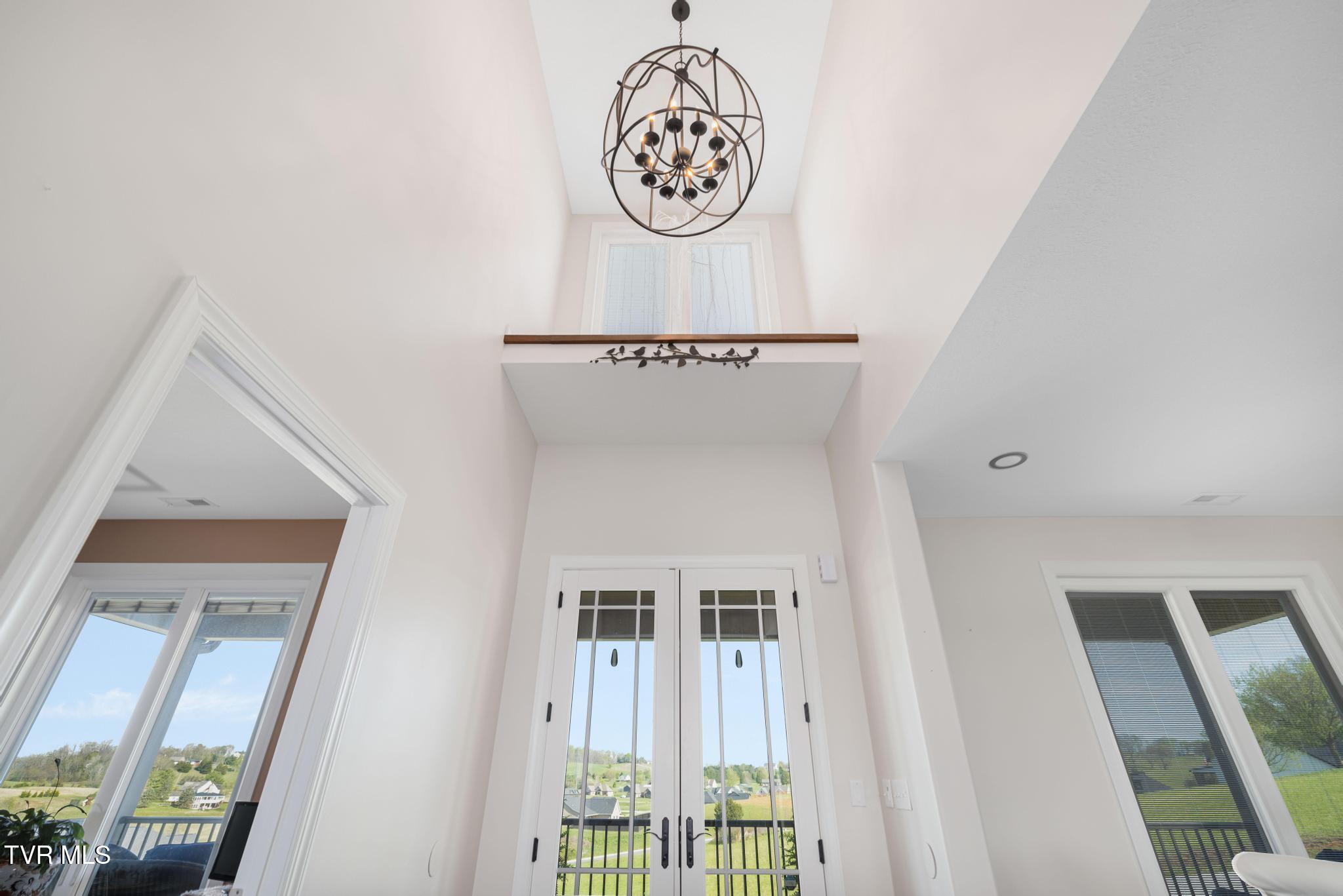 437 Dean Archer Road Jonesborough, TN 37659 - Photo 13 of 73 Foyer View