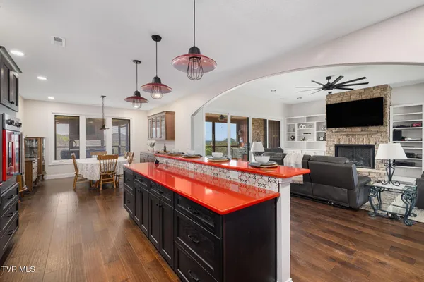 $1,625,900 | 437 Dean Archer Road, Jonesborough, TN 37659
