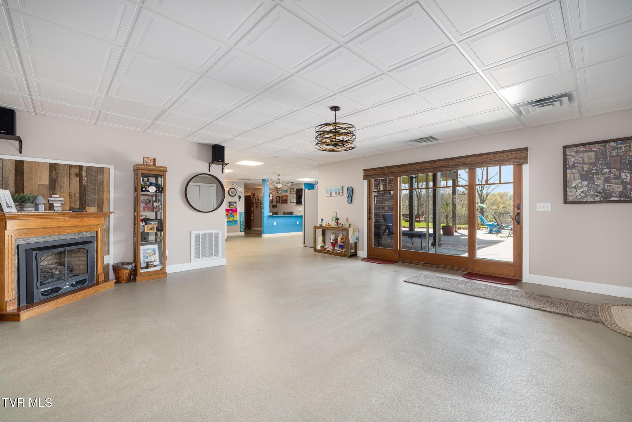 437 Dean Archer Road Jonesborough, TN 37659 - Photo 56 of 73 Living Room, Fireplace, Pool Access