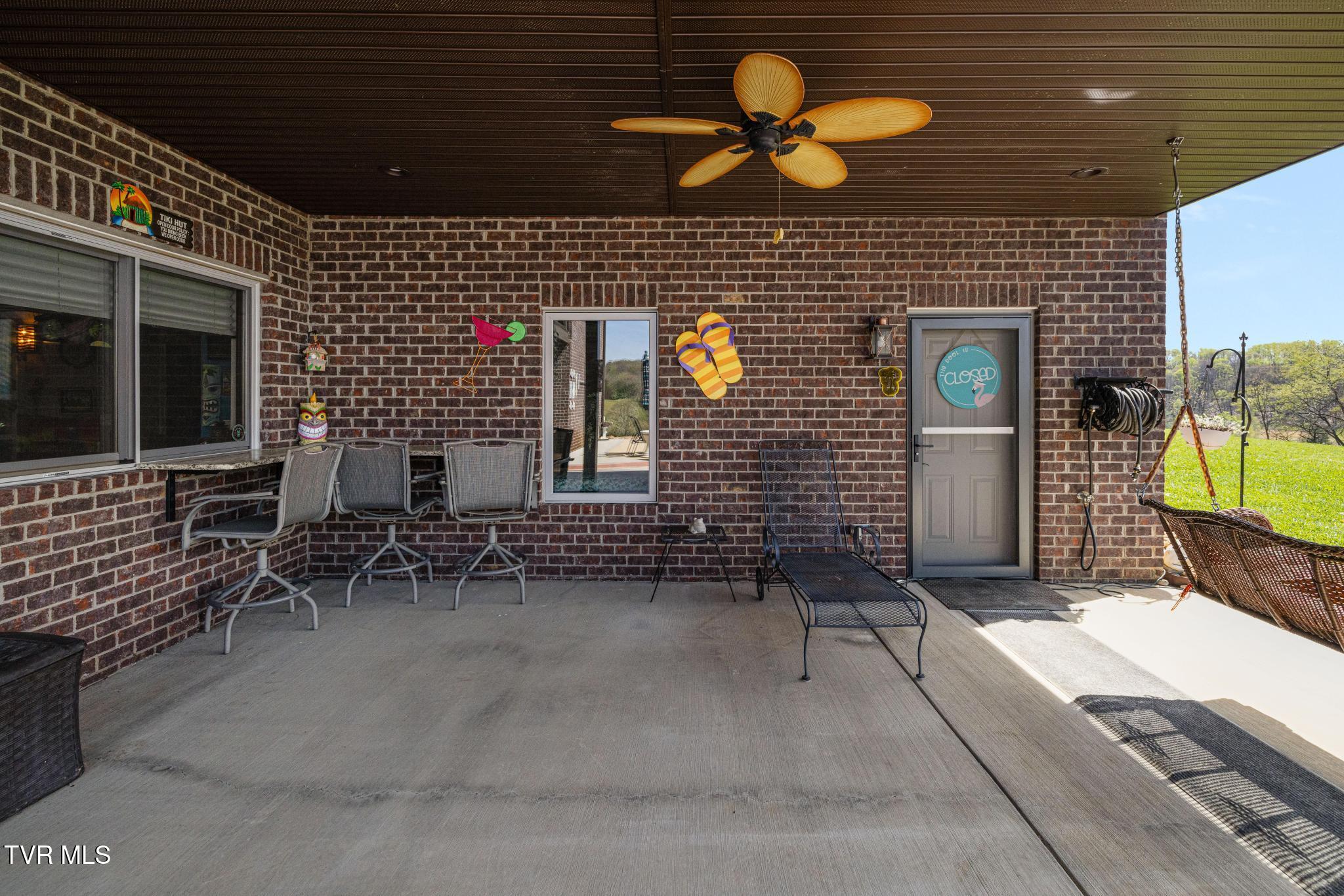 437 Dean Archer Road Jonesborough, TN 37659 - Photo 64 of 73 Pool Pass-Through From Kitchen