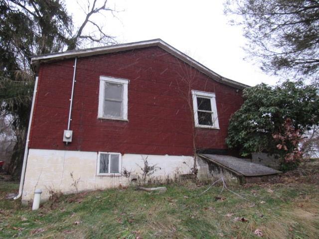 358 Ferguson Road Dunbar, PA 15431 - Photo 23 of 32 a backyard of a house