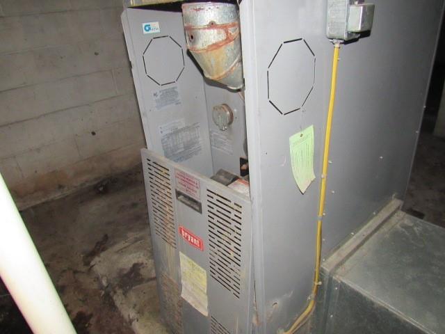 358 Ferguson Road Dunbar, PA 15431 - Photo 31 of 32 a bathroom with a sink mirror and vanity