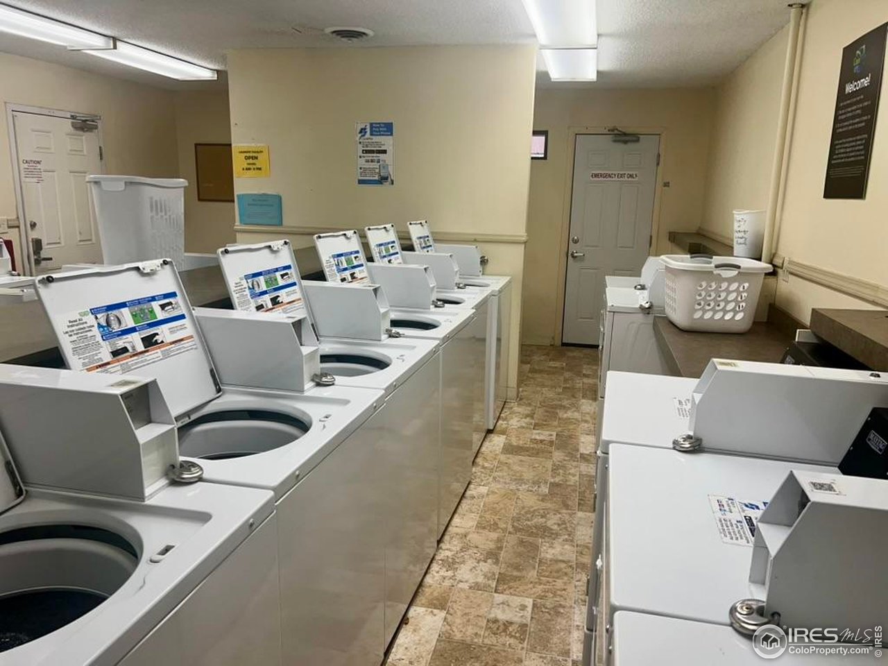 1705 Heatheridge Road, Unit 204 Fort Collins, CO 80526 - Photo 30 of 32 Laundromat - Uses an APP called CyclePay