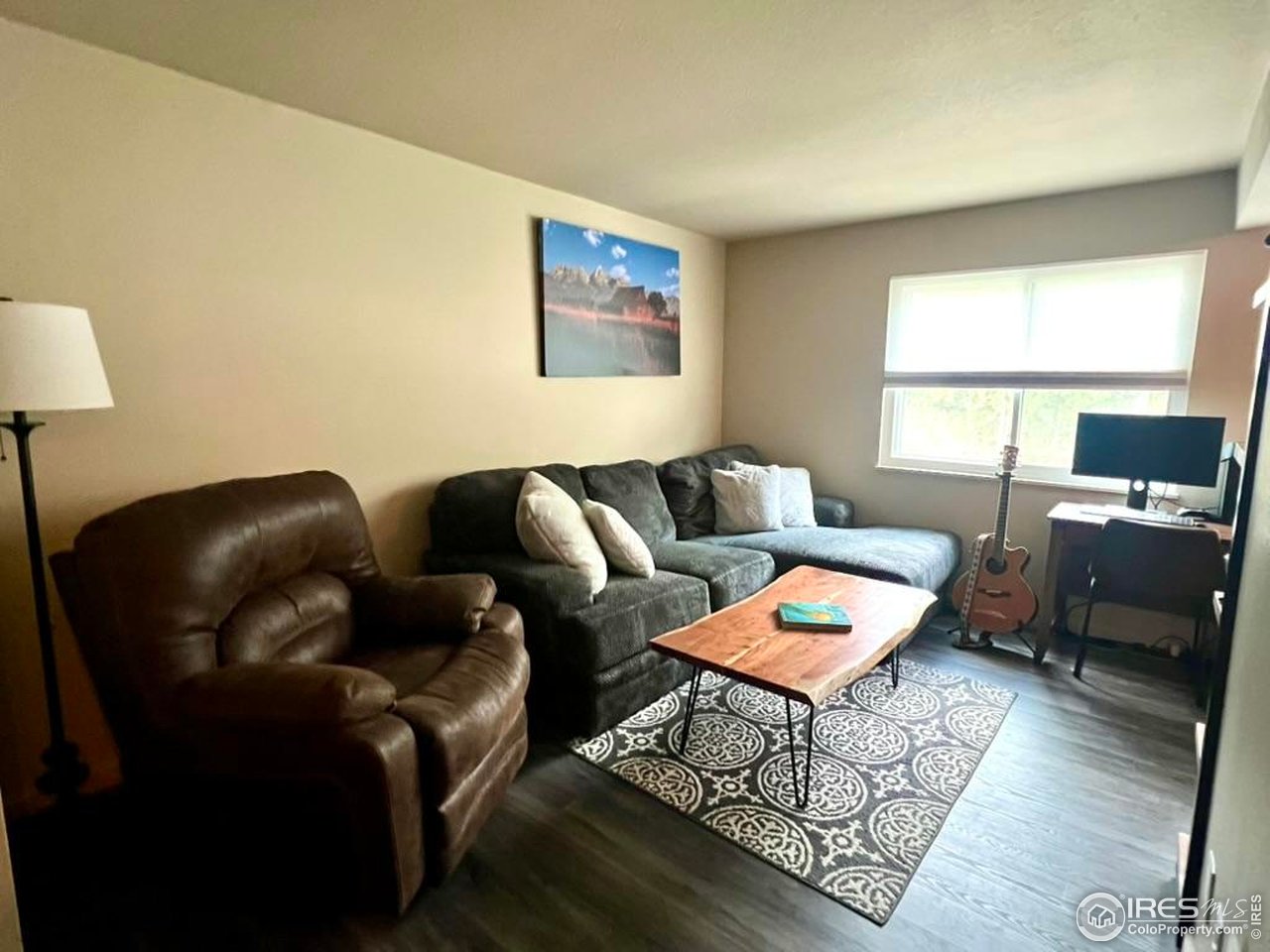 1705 Heatheridge Road, Unit 204 Fort Collins, CO 80526 - Photo 9 of 32 Living Room