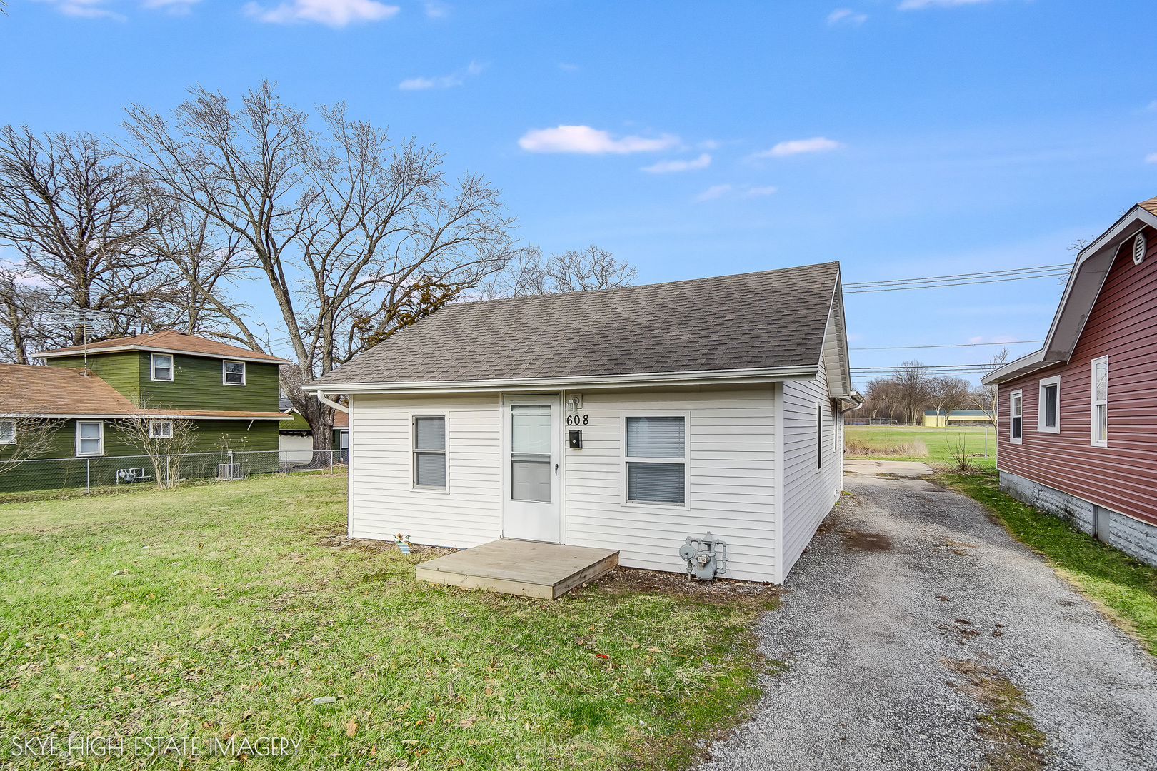 608 Fox Street Joliet, IL 60432 - Photo 1 of 11