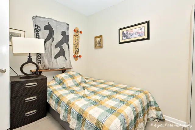 $179,900 | 1616 North 40th Avenue, Stone Park, IL 60165