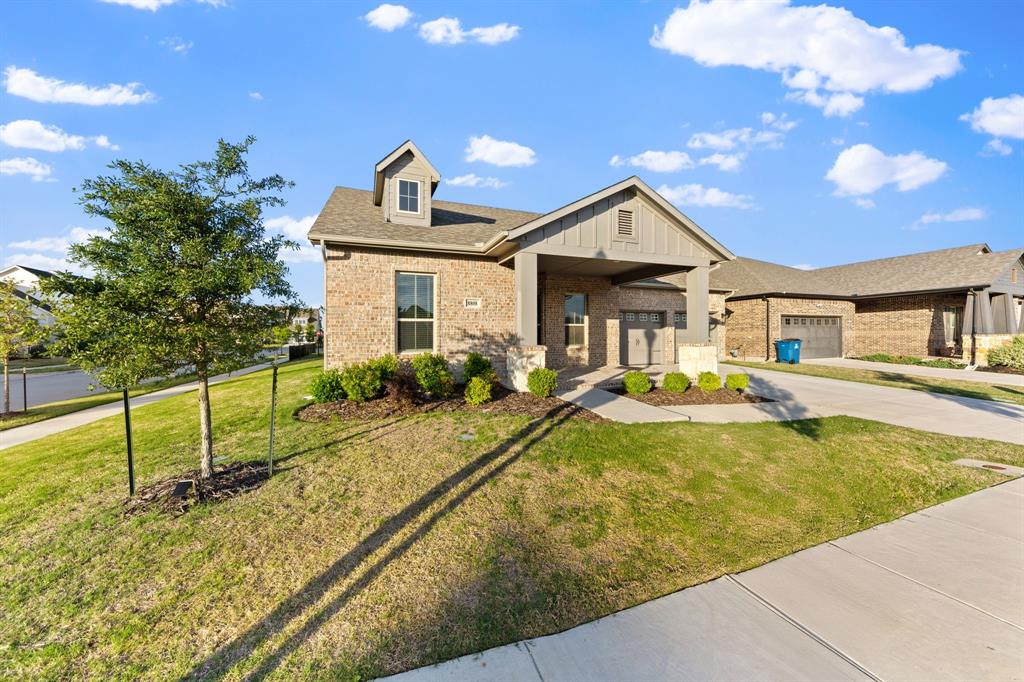 8808 Royal Star Road Rowlett, TX 75089 - Photo 12 of 40 a swimming pool view with a outdoor space