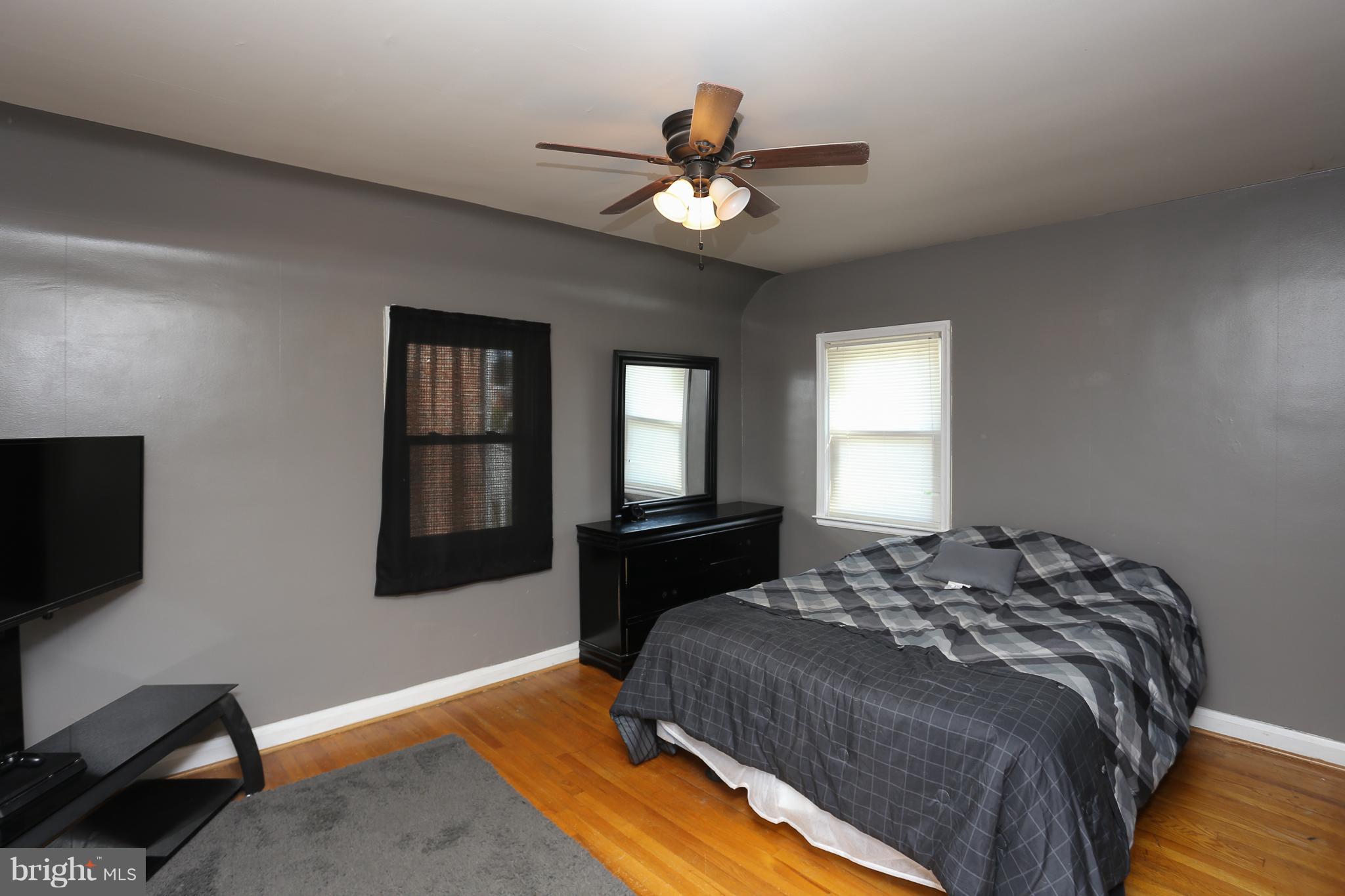 610 Braeside Road Baltimore, MD 21229 - Photo 14 of 30 Bedroom (Master)