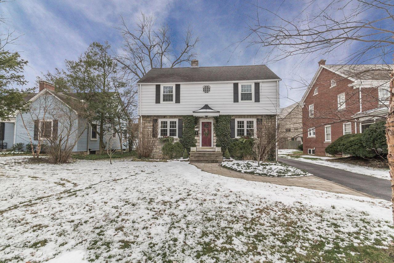 2333 Sherwood Road Bexley, OH 43209 - Photo 2 of 43