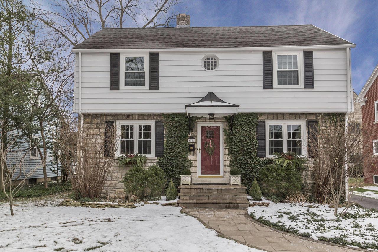 2333 Sherwood Road Bexley, OH 43209 - Photo 3 of 43