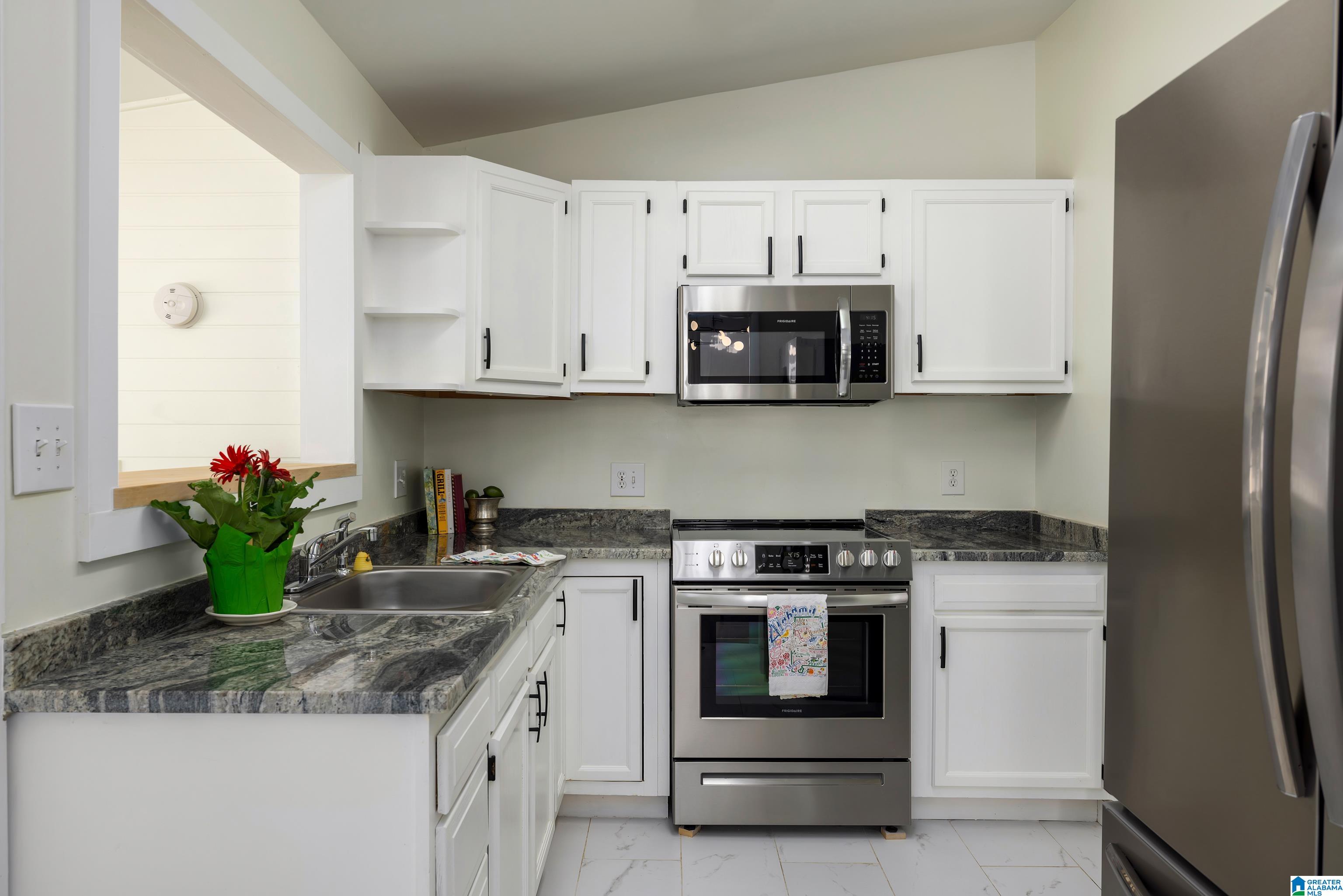 1133 Montclair Road Birmingham, AL 35213 - Photo 18 of 39