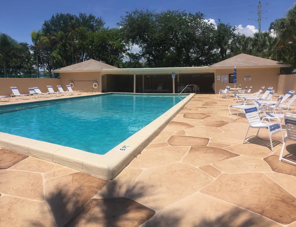3939 Northeast 5th Avenue, Unit E201 Boca Raton, FL 33431 - Photo 19 of 36 20160520182730940110000000-o