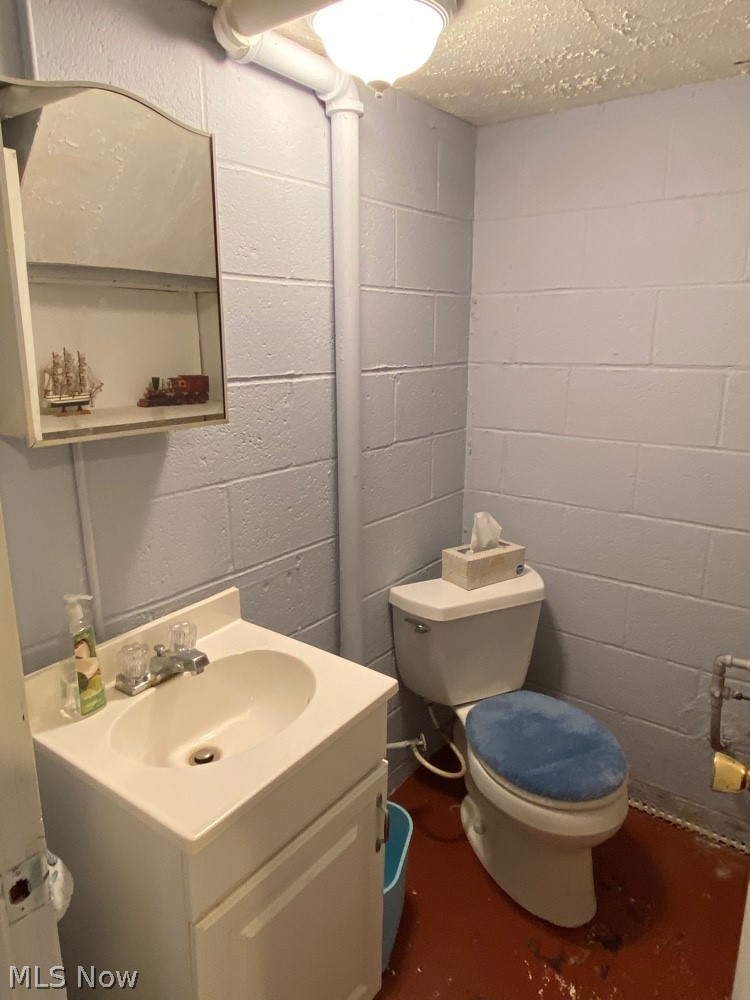 2460 Burnham Road Akron, OH 44333 - Photo 24 of 25 Gallery Image 24