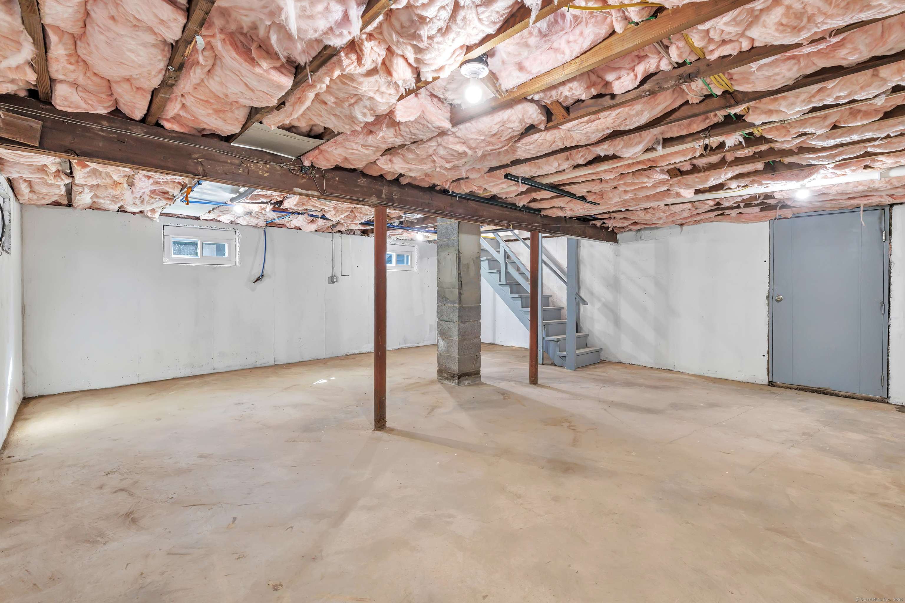 38 Pine River Road North Haven, CT 06473 - Photo 36 of 38 a view of empty room with windows