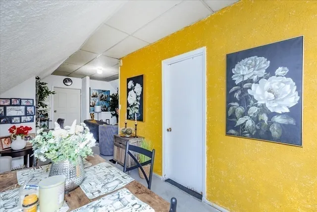 $800,000 | 129-131 Lexington Street, Lawrence, MA 01841