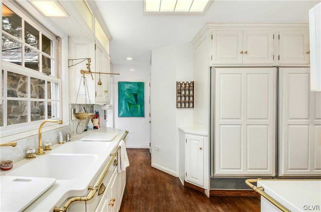 3479 Bingen Road Bethlehem, PA 18015 - Photo 11 of 38 Gallery Image 11