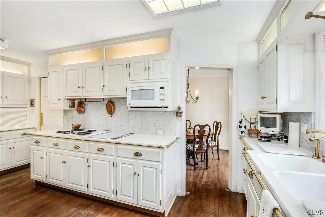 3479 Bingen Road Bethlehem, PA 18015 - Photo 10 of 38 Gallery Image 10